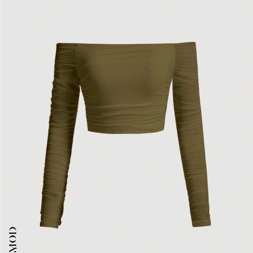 Green scrunched cropped top with sleeves, never worn just tried on